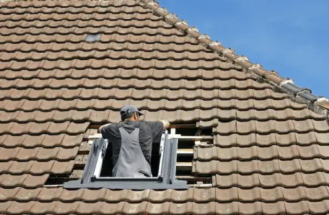 Pose de velux - Maringes